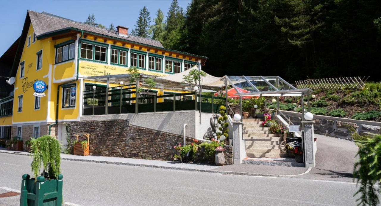 Gasthof Klug Zum Ehrensepp Modriach Exterior foto